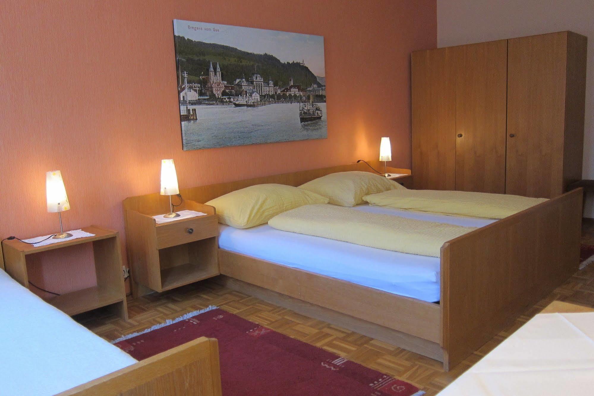 Pension Sonne Bed & Breakfast Bregenz Buitenkant foto